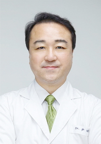 中醫(yī)師(shī) 醫(yī)學博士